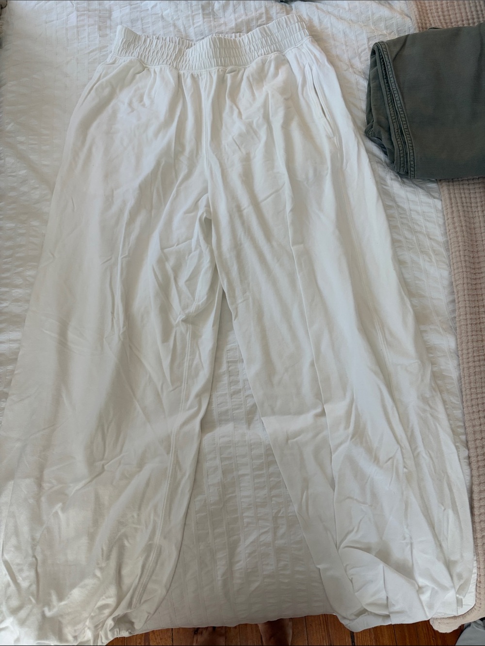 Free People Hot Shot Crossover set